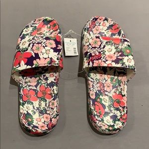 Maurice’s Slip-on Sandals Size 9